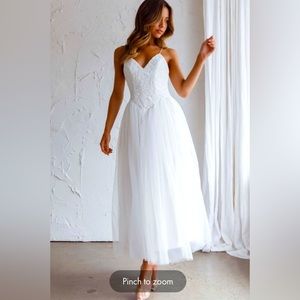 Selfie Leslie Dress - White Size Medium/8